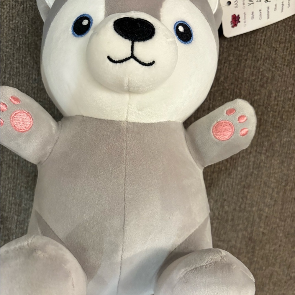 Gray and White Husky Plush with Pink Paw Pads size 9
